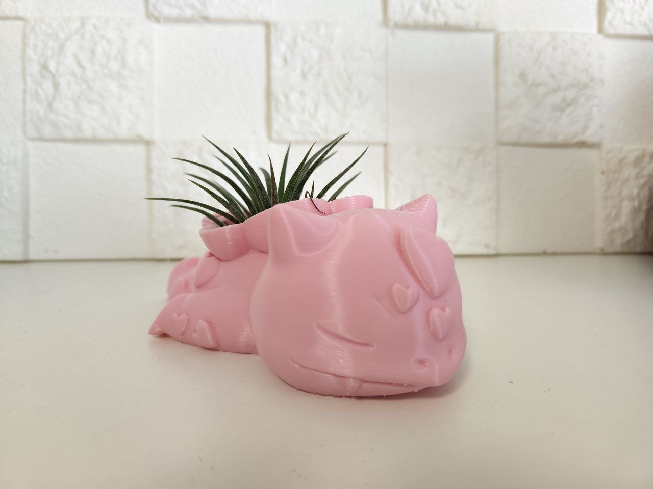 Bulbasaur Plant Pot (Heart-Shaped) Pokemon Gift & Planter (3D Printed)